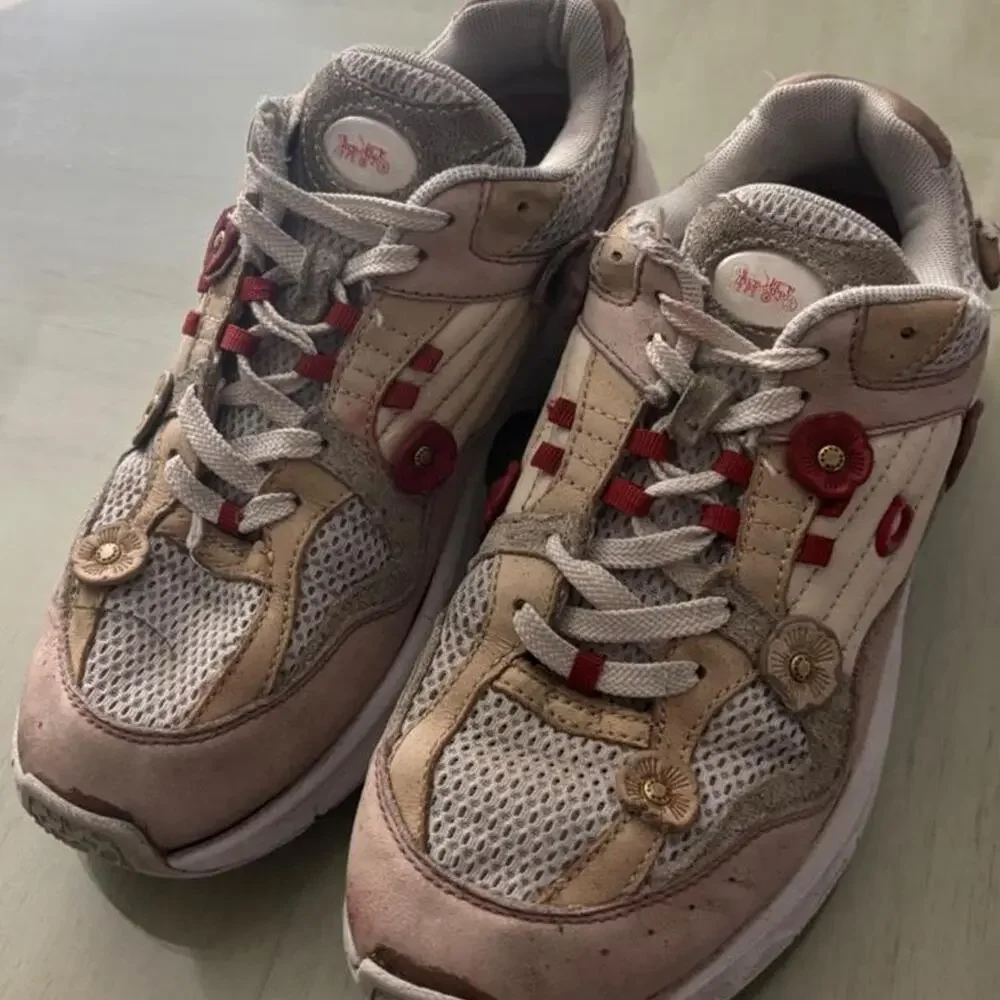 Coach cream pink sneakers